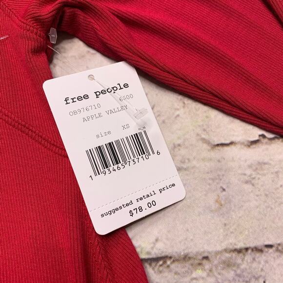 Free People Downtown Girl Tunic Top in Apple Valley - Picture 5 of 7